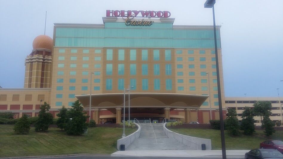 Hollywood Casino St. Louis Hotel แมรีแลนด์ไฮท์ส ภายนอก รูปภาพ
